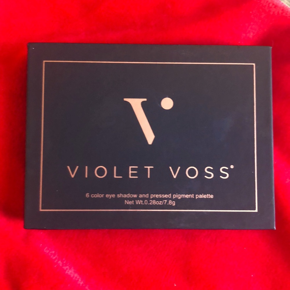 Violet Voss Coral Pop Eyeshadow Palette
